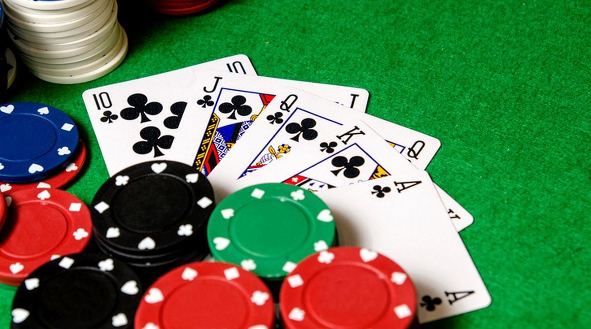 888 Poker کیسینو میں پوکر گیمز